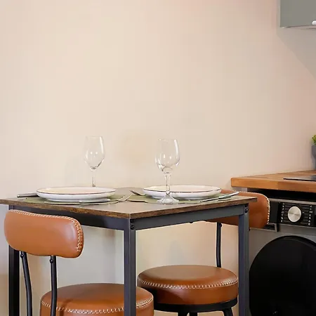 Le Pedestre-cosy-hypercentre-place Liberation-calme 公寓 *